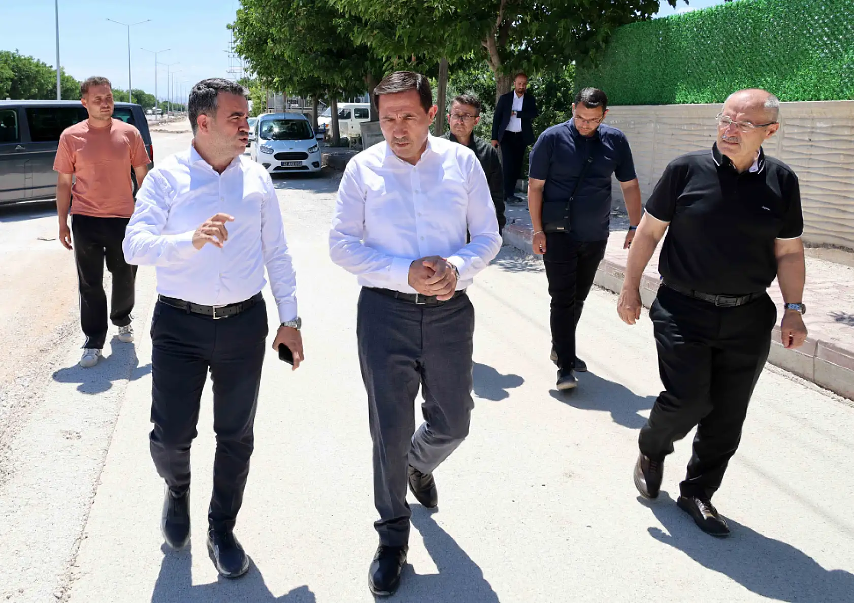 Konya'da sürücülerin gözü aydın! Şehrin en işlek caddelerinden biri yenileniyor