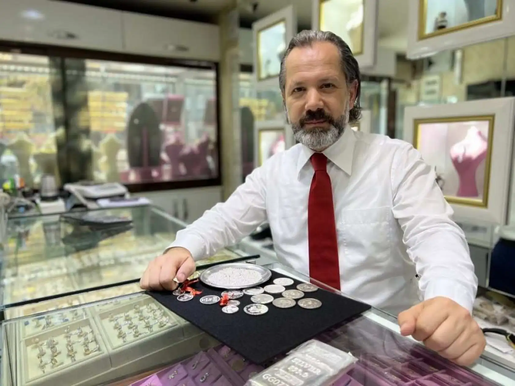 Altın yatırımcısına kritik uyarı! 'Mayıs'ta bu fiyatları çok ararsınız!'
