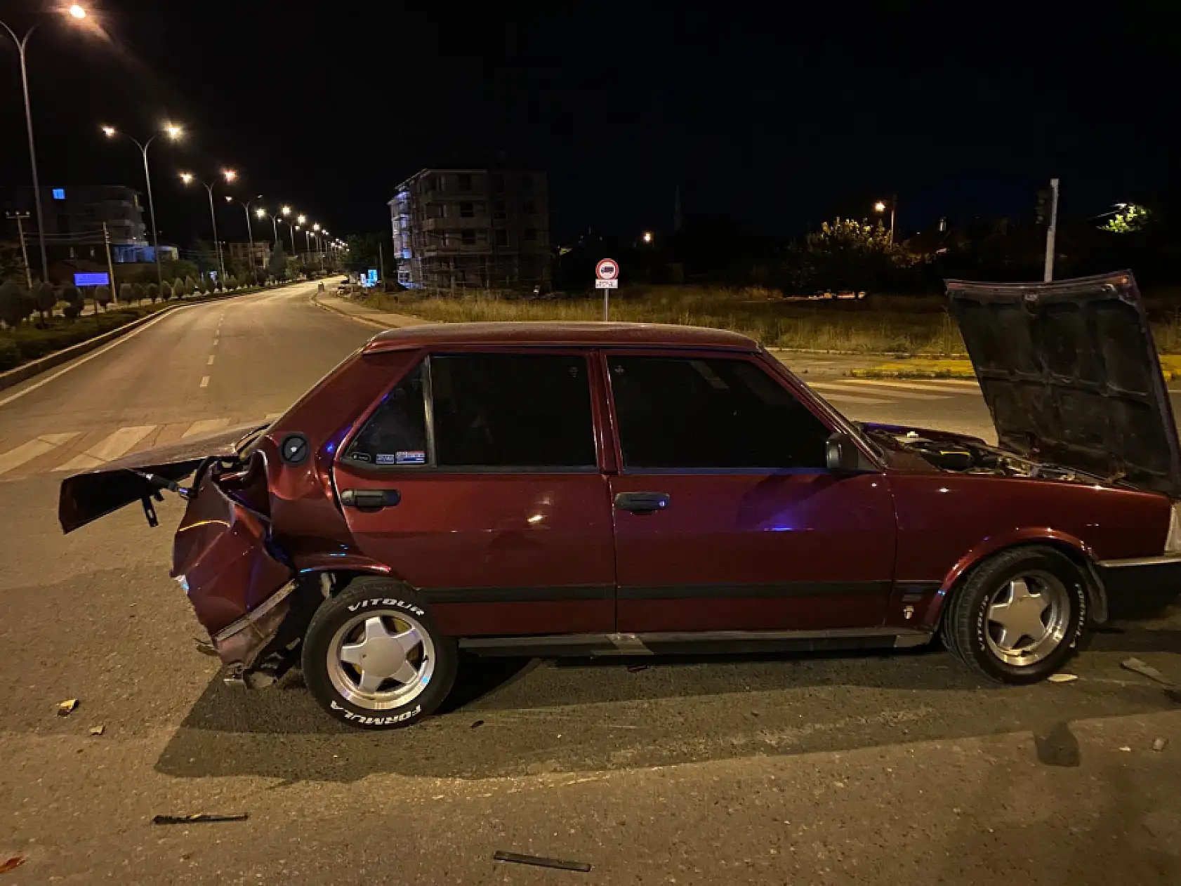 Konya'da korkunç kaza! 2 otomobil birbirine girdi! Yaralılar var
