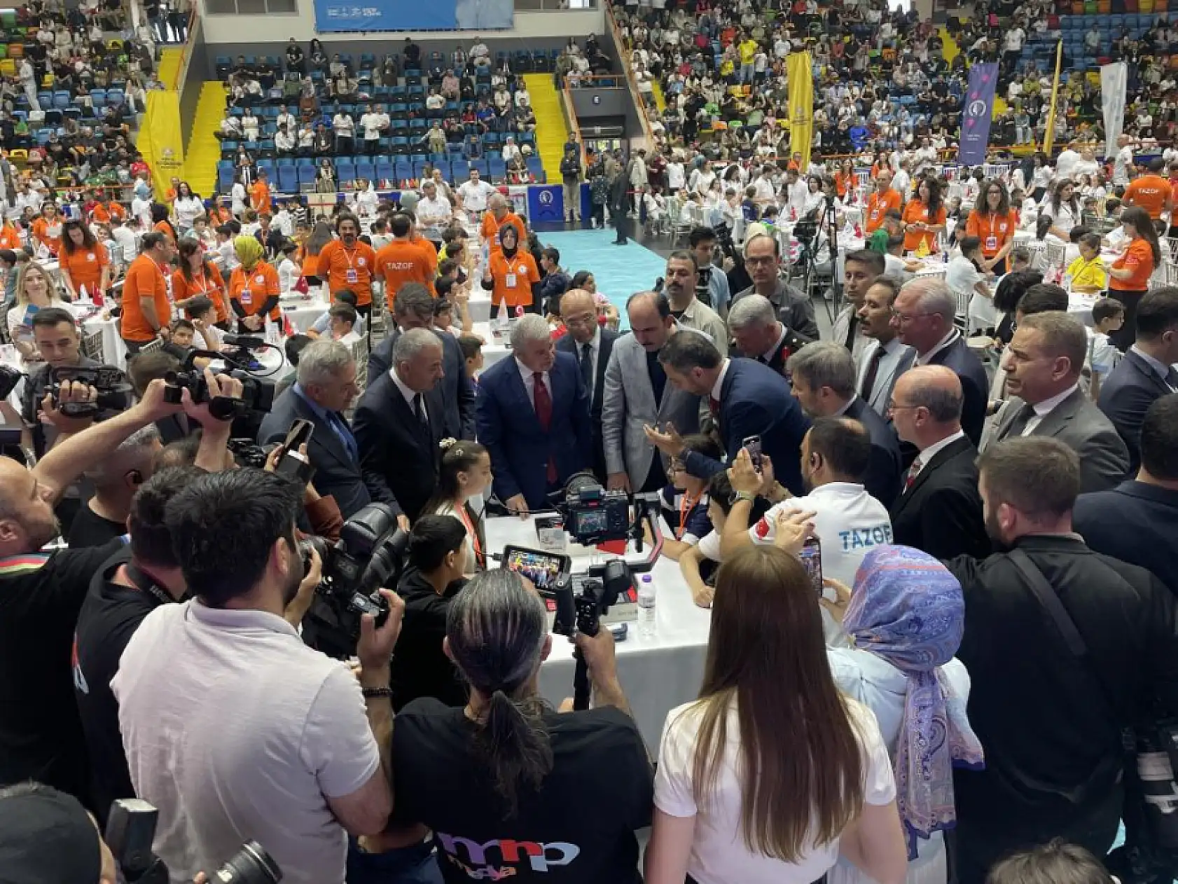 Gözler Konya'ya çevrildi! Akıl ve Zeka Oyunları finalinde büyük rekabet