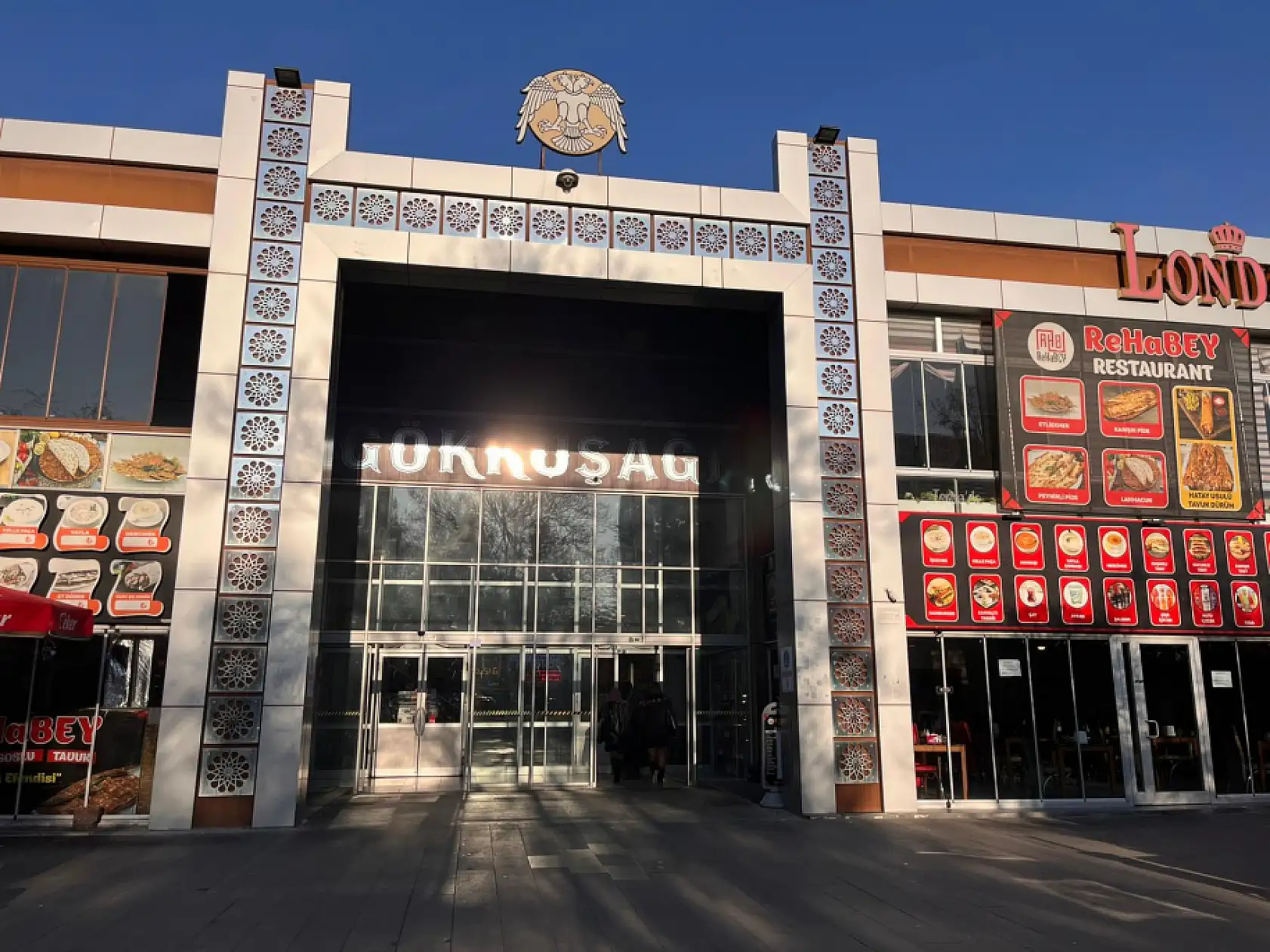 Konya'nın gözde AVM'si kepenk indiriyor!