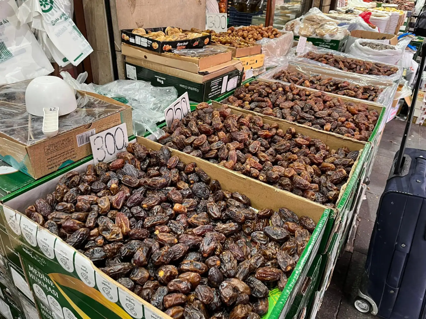 Konyalı esnaf tek tek anlattı: Hangi hurma şifalı, hangisi hileli?