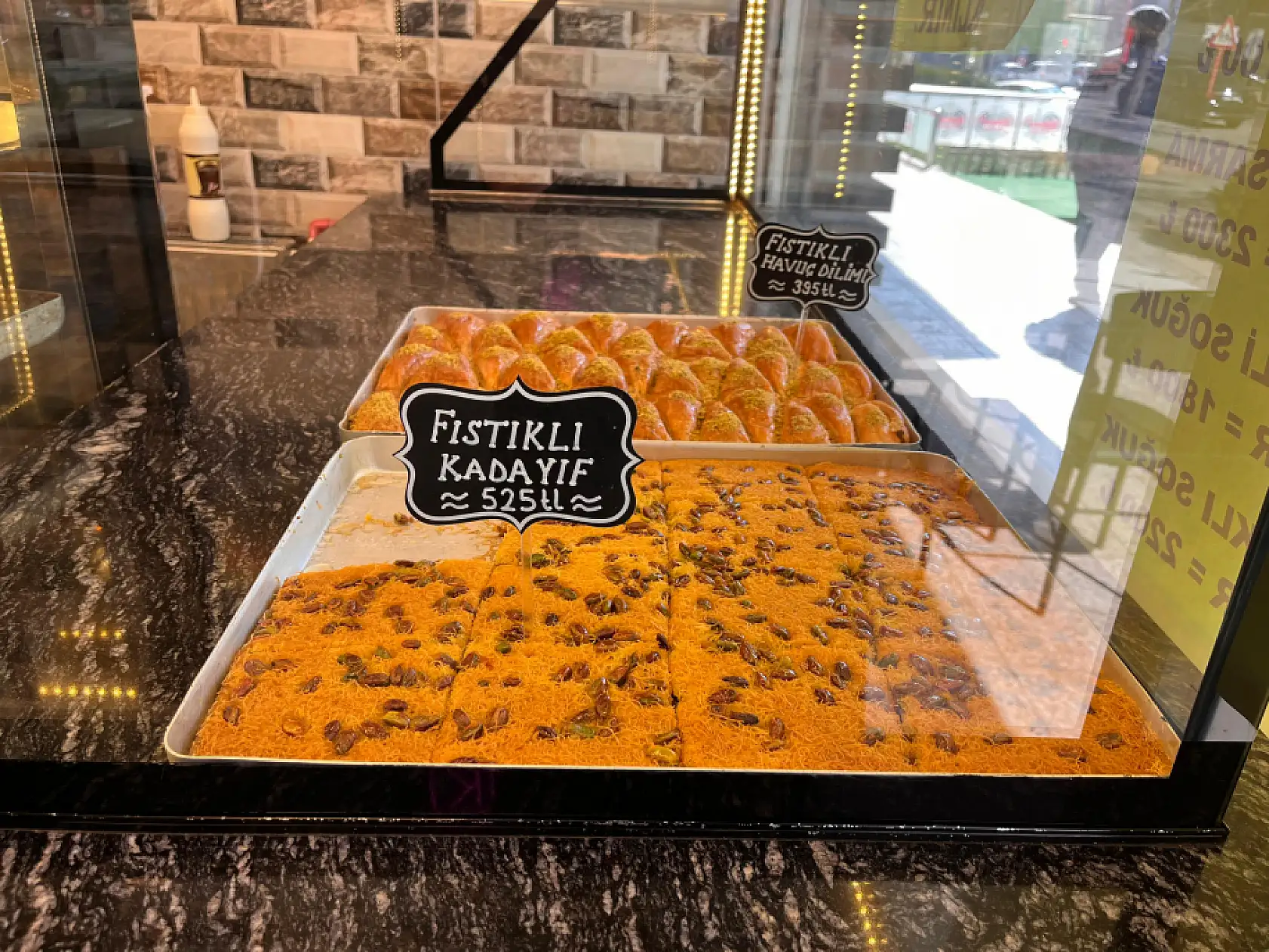 Bayram sofraları için sipariş yağmuru başladı! Günlük 40 tepsi baklava yetmiyor!