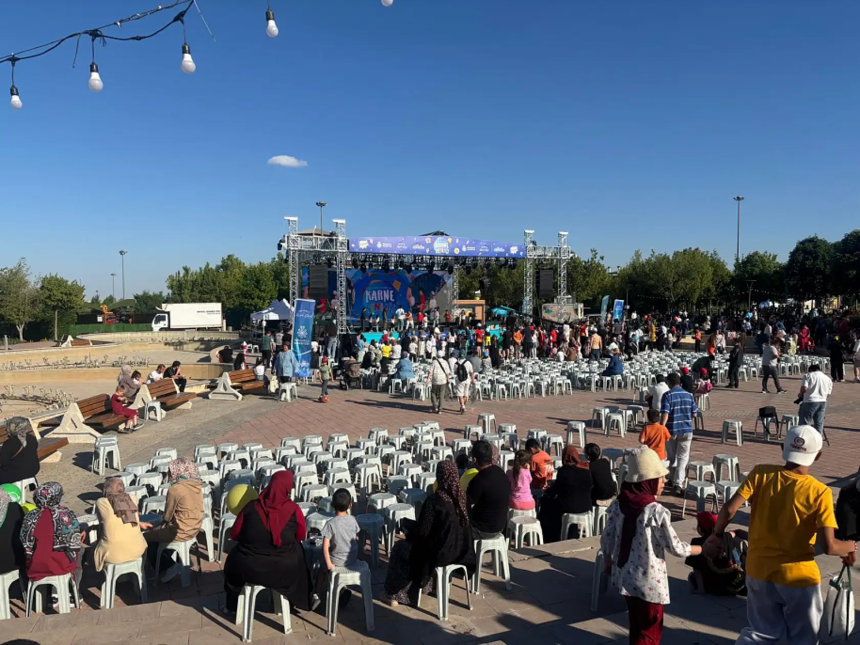 Konya'da ücretsiz şenliğe büyük ilgi! Çocuklar gün boyu eğlencenin tadını çıkardı
