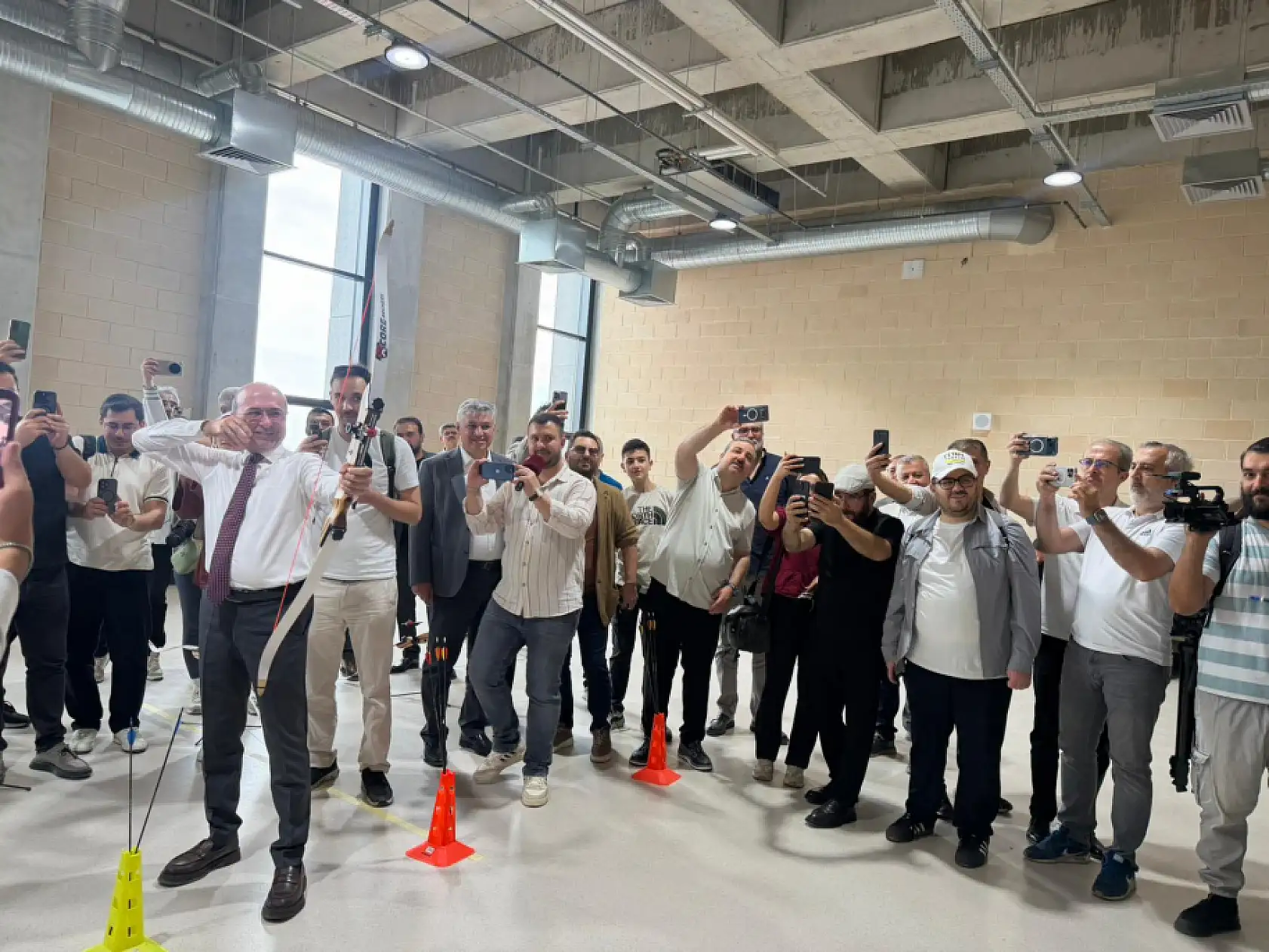 Konya'da sporun yeni üssü hizmete girdi! Başkan Pekyatırmacı: 'Hedefimiz olimpiyatlara sporcu yetiştirmek'