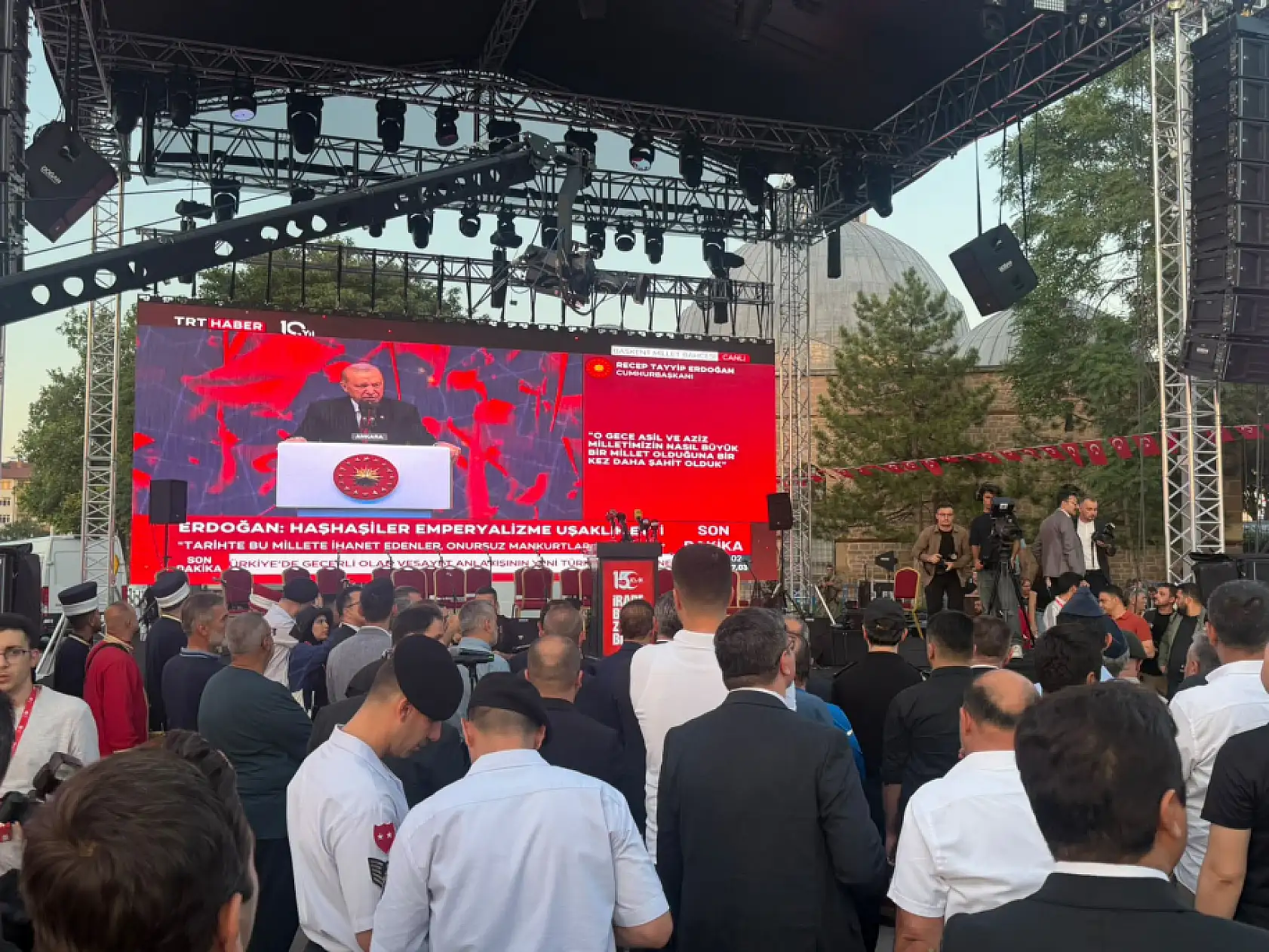Konyalılar 15 Temmuz'da meydanları doldurdu!