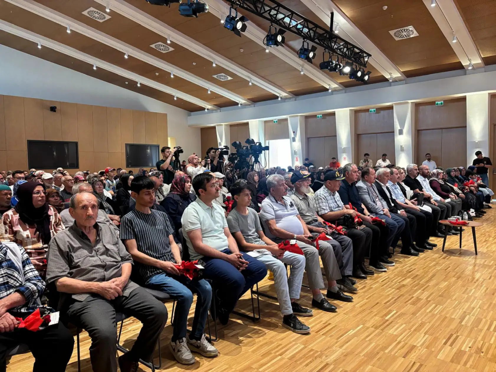 Konya'da Vefa Umresi heyecanı! Kutsal topraklara gidecek isimler belli oldu