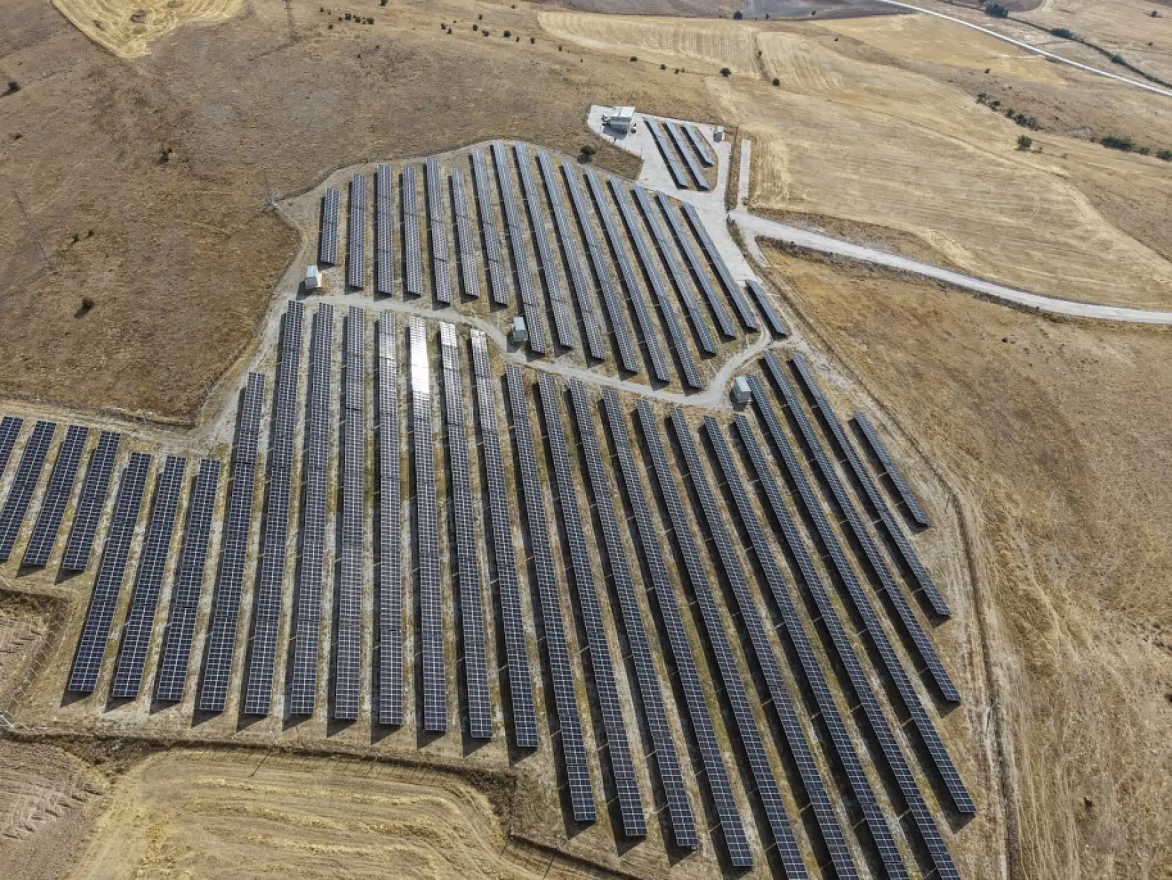 Selçuklu'da tam bağımsız enerji dönemi: Yeni GES'lerle tüketimin tamamı Güneşten!