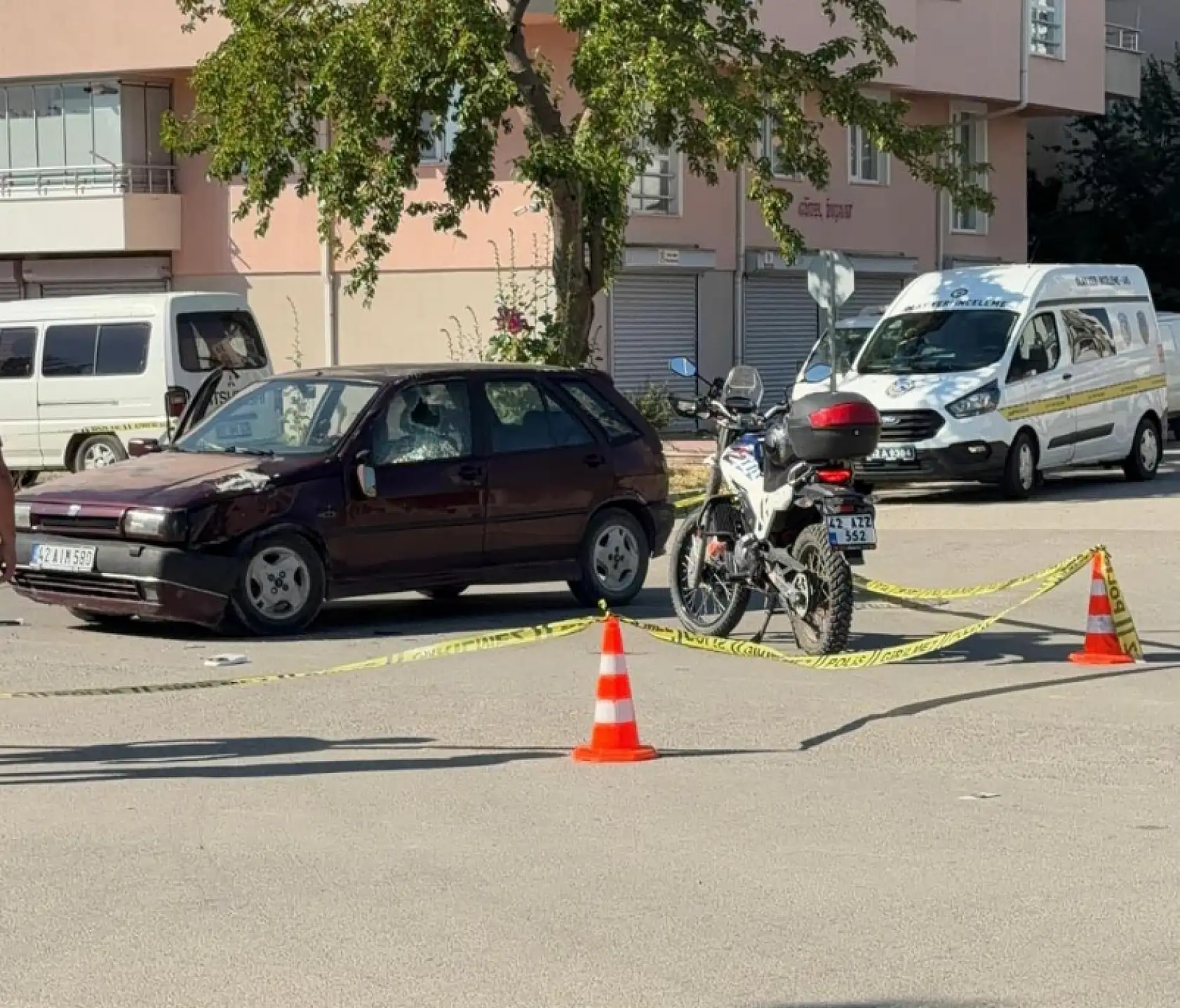 Konya'da acı haber! Otomobil ile motosikletin çarpıştığı kazada öğretmen öldü!