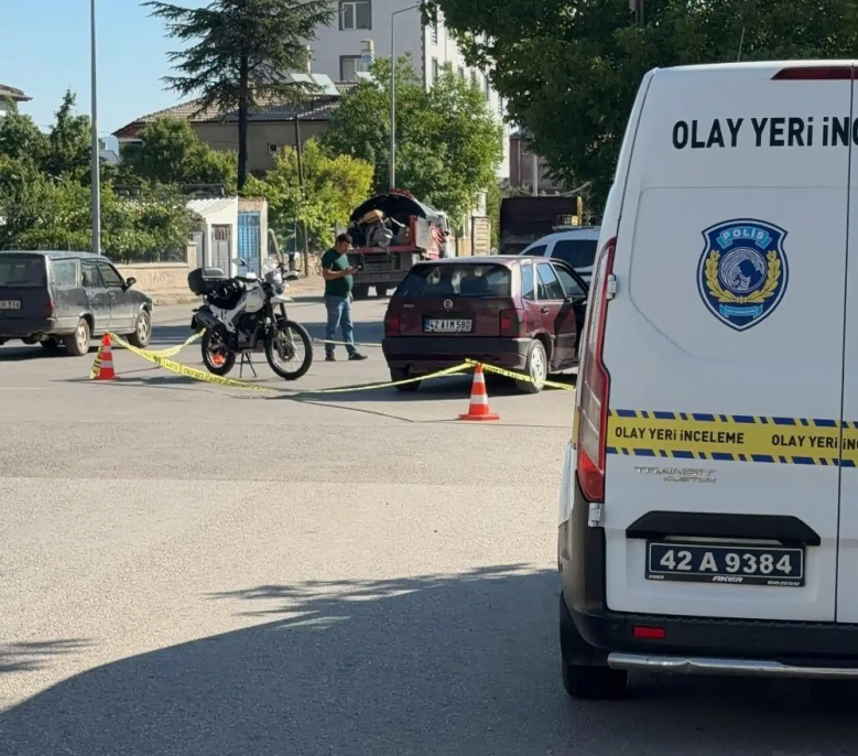 Konya'da acı haber! Otomobil ile motosikletin çarpıştığı kazada öğretmen öldü!