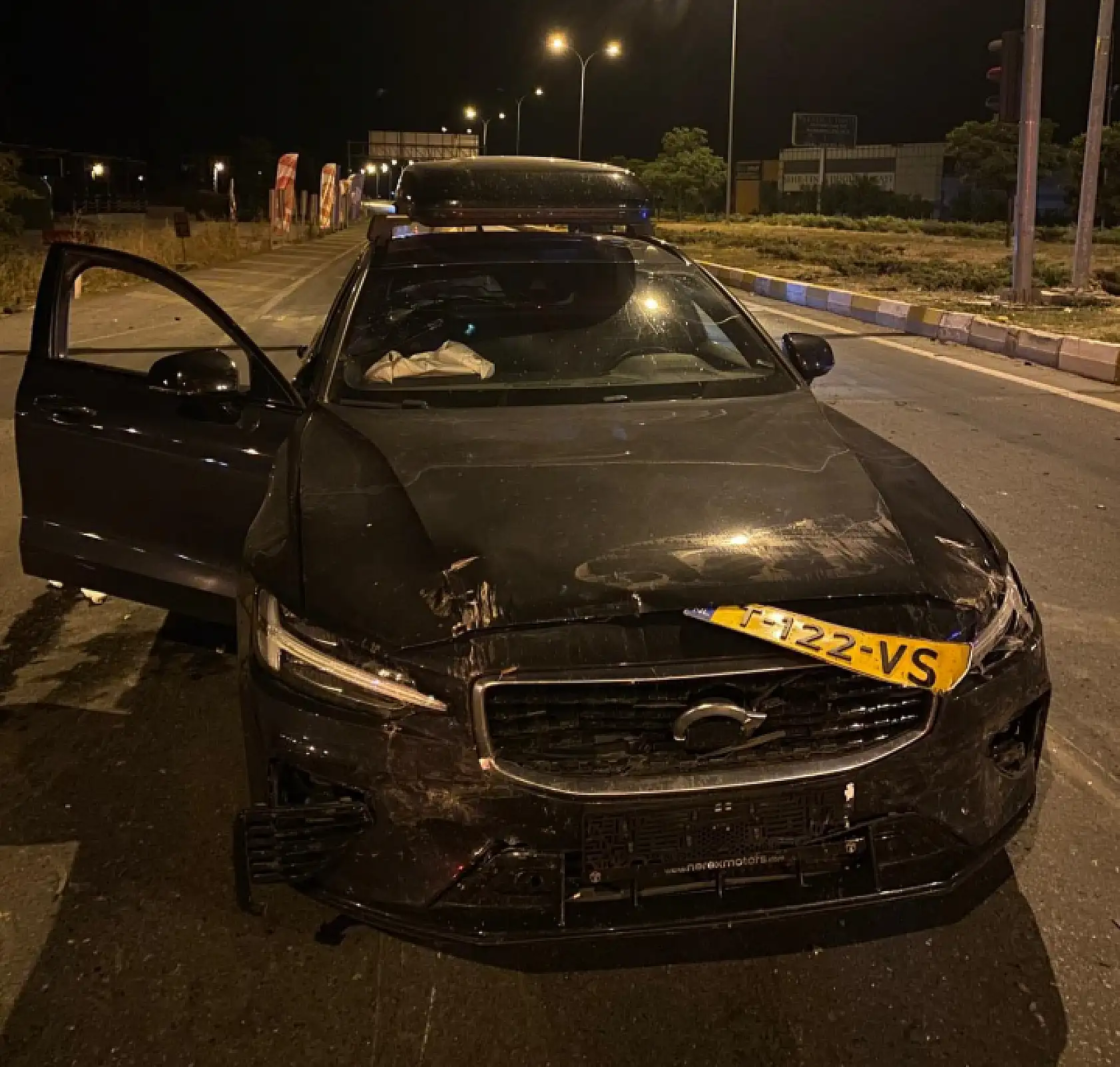 Konya'da korkunç kaza! 2 otomobil birbirine girdi! Yaralılar var