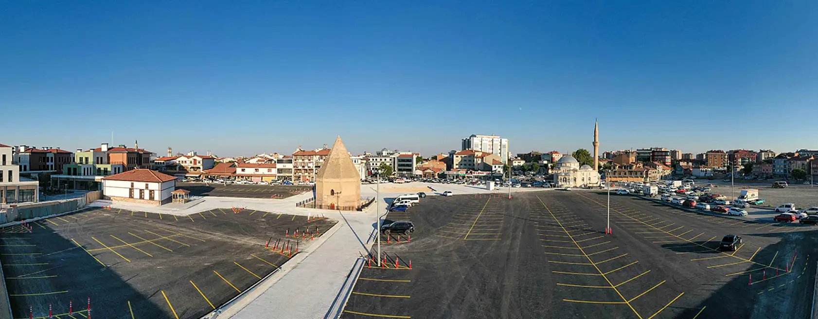 Konya'nın merkezindeki otopark sorunu nasıl çözülecek?