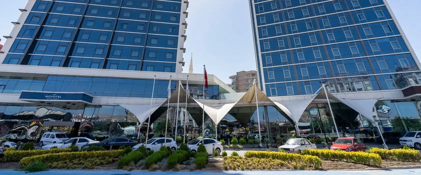 Son Dakika! Konya'da otele silahlı saldırı: Kurşun yağdırdı!