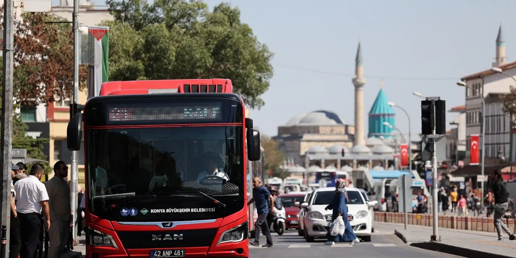 Konya'da o caddeyi kullananlar dikkat: 27 otobüsün güzergahı değişiyor!