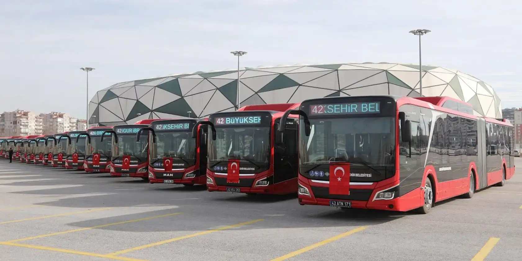 Konya'da o gün otobüs kullanacaklar dikkat! Çok sayıda hattın güzergahı değişiyor!