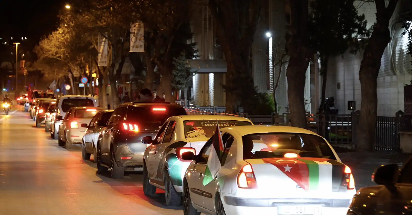 Konya sokaklarında özgürlük sesi: İsrail'e konvoylu tepki!