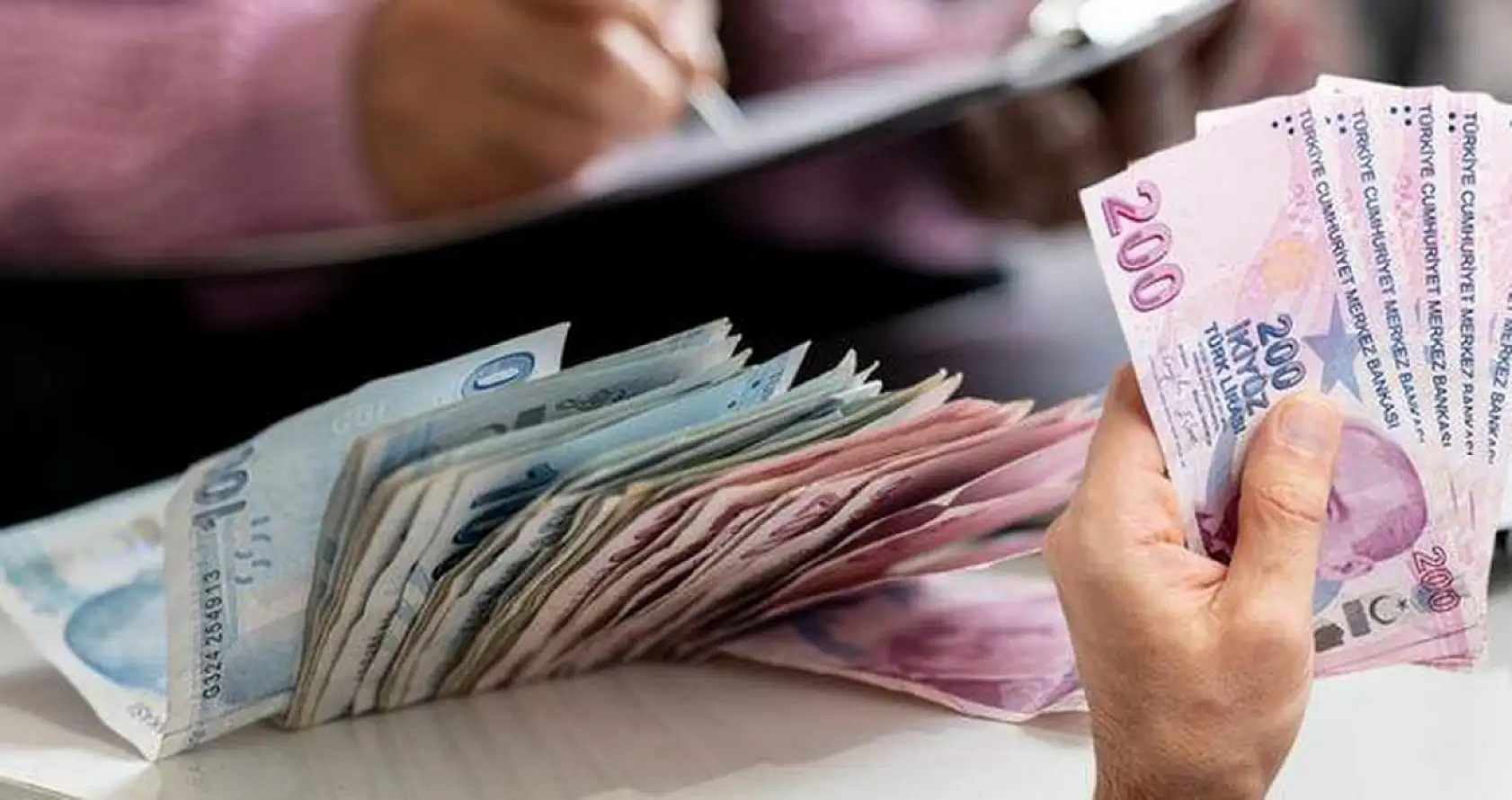 Enflasyon rakamları sonrası hesaplar yeniden yapıldı: Memur ve emekli zam oranları belli oluyor!