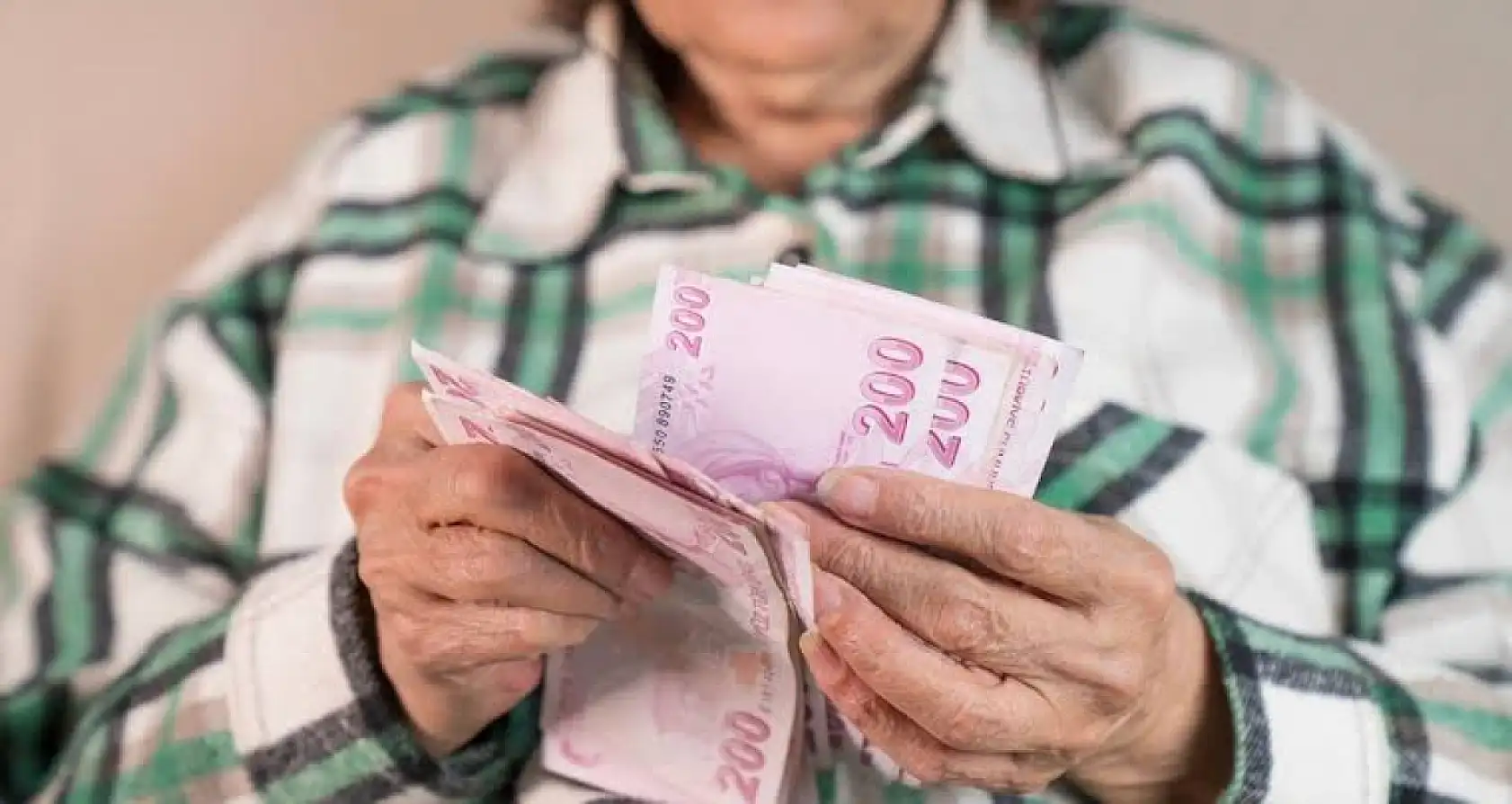 Kademeli emeklilikte son durum belli oldu! Gözler Meclis'te: 2000-2008 girişliler ne bekliyor?