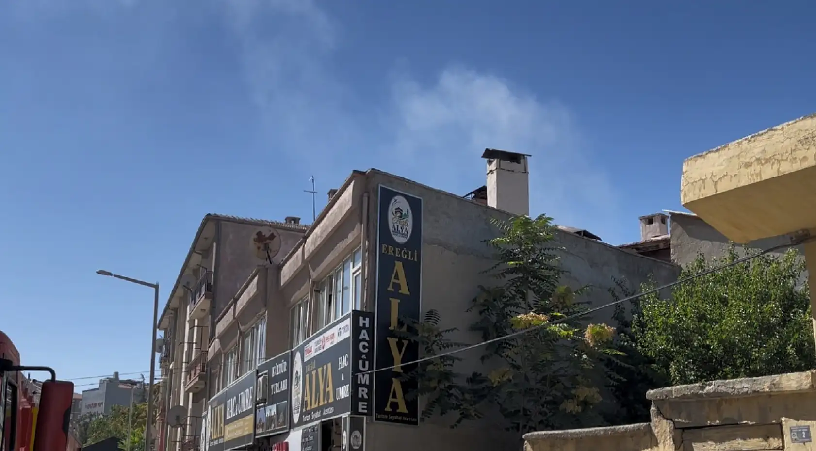 Konya'da iş yerinde patlama: Sokaktan geçenler canını zor kurtardı!