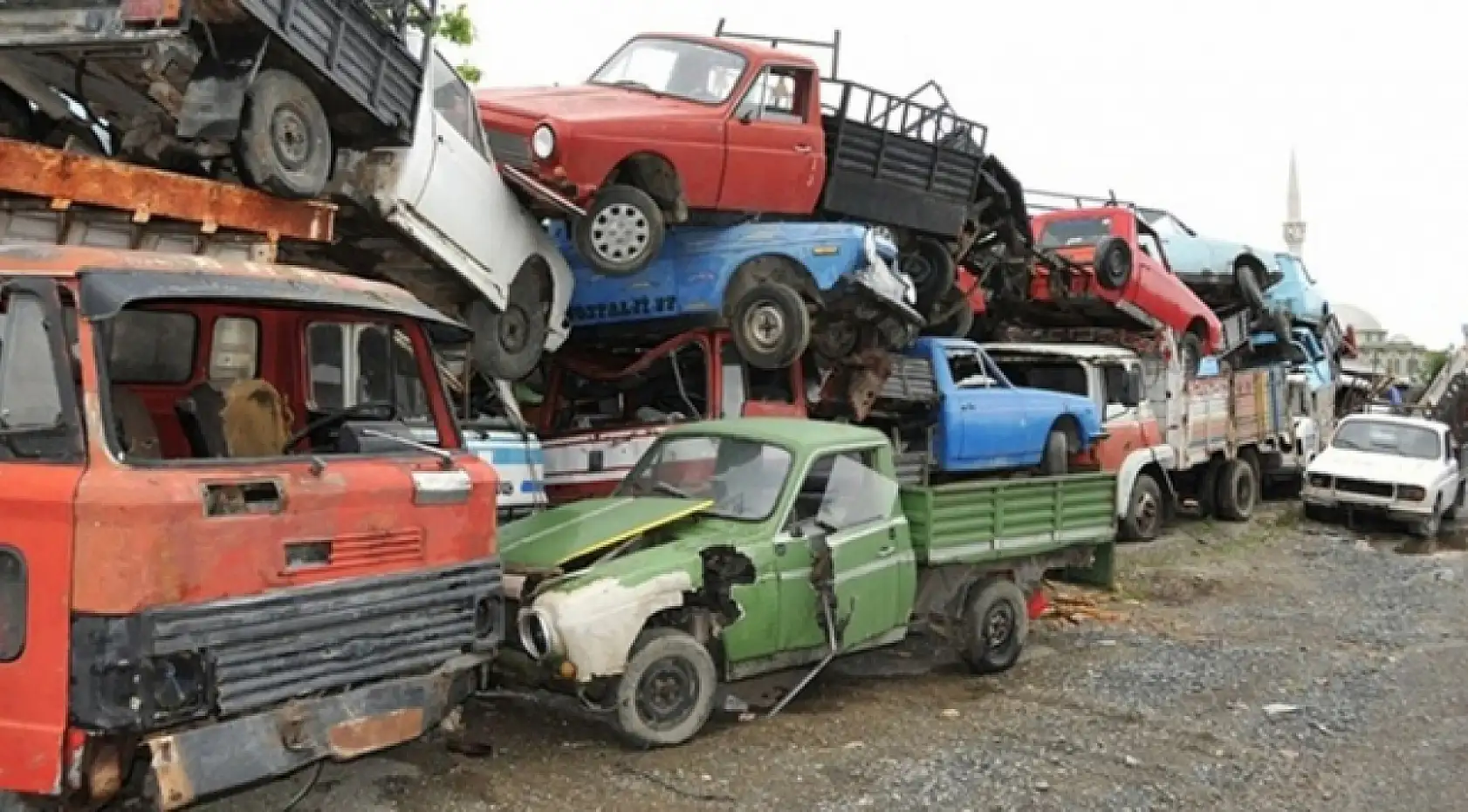 Milyonların beklediği haber geldi! Hurda araçlarda yeni dönem, ÖTV indirimi kapıda mı?