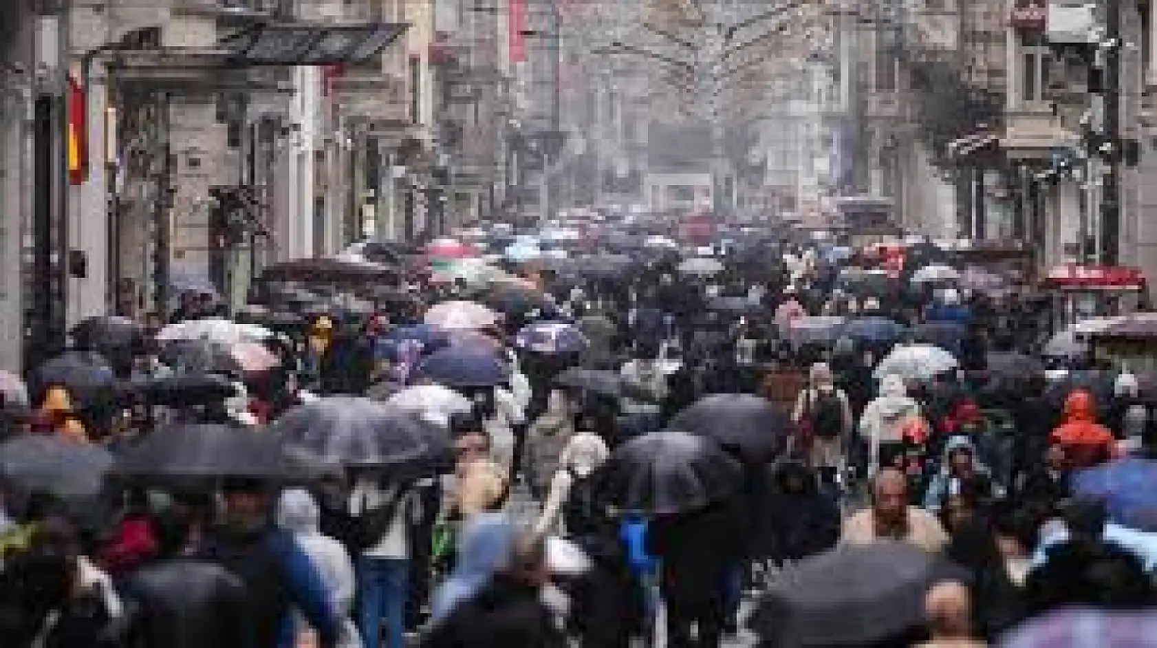 Meteoroloji'den sağanak yağmur uyarısı! Mersin, Bursa, Konya ve Adana'da hava durumu nasıl olacak?