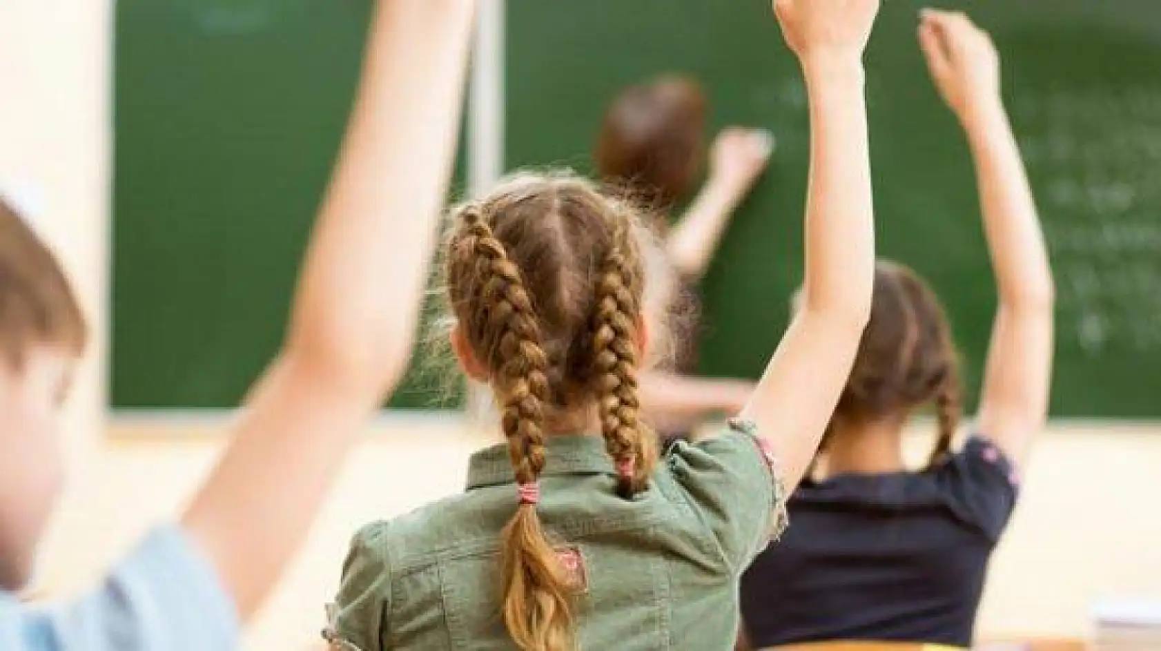 Konya'nın o ilçesinde fırtına nedeniyle okullar tatil edildi! Resmi açıklama geldi