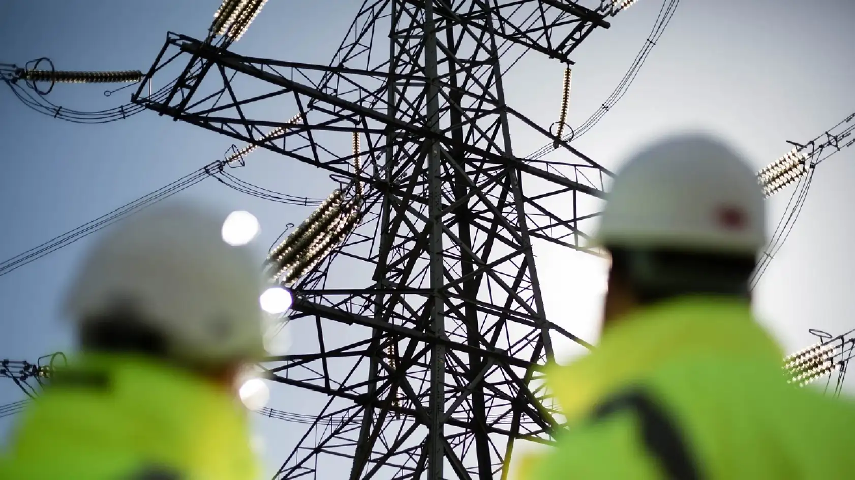 Konya'da 7 ilçede elektrikler kesilecek! Saatlerce sürecek(14.01.2026)