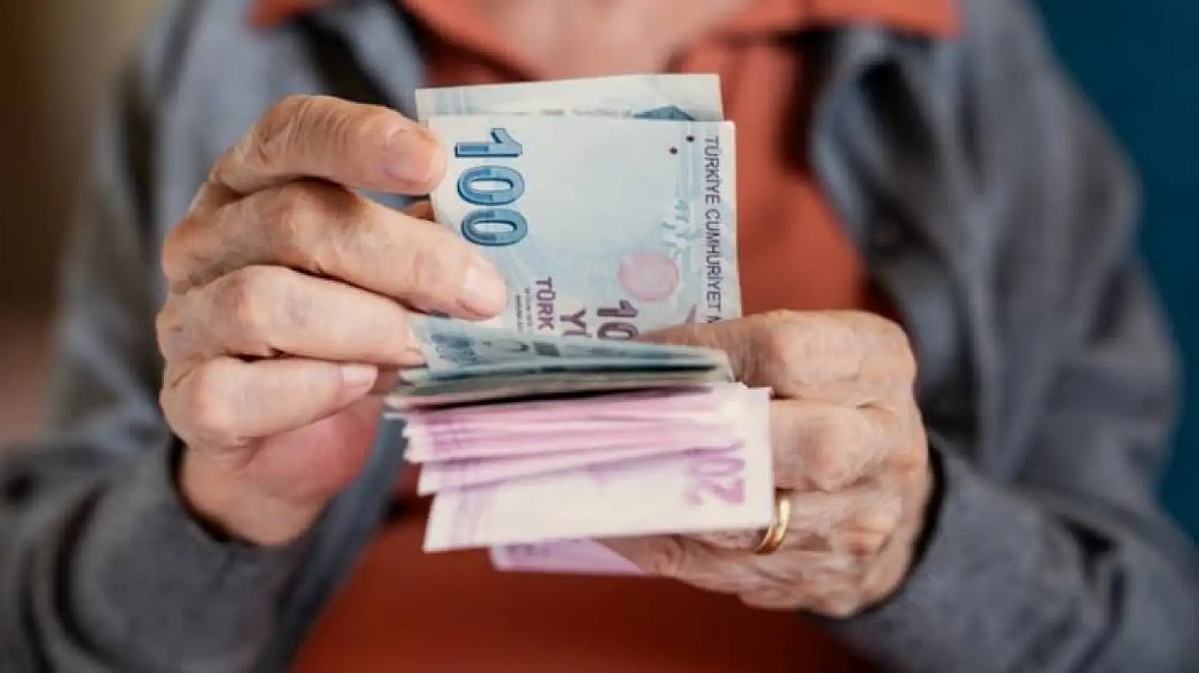 Kademeli emeklilikte son durum belli oldu! Gözler Meclis'te: 2000-2008 girişliler ne bekliyor?