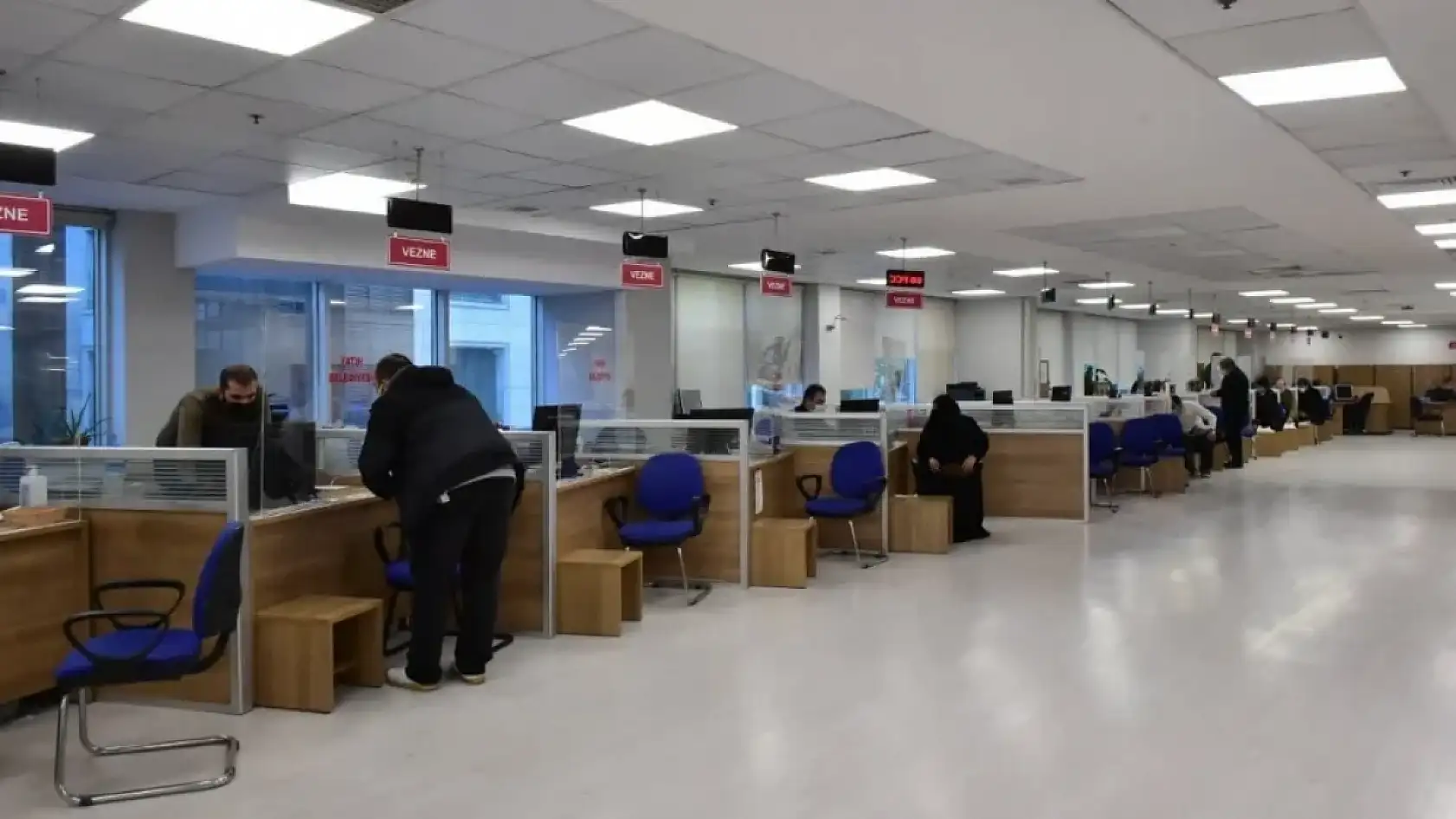 Bankalar Pazartesi açık mı? 2026 Kurban Bayramı tatili 25-26 Mayıs bankalar kapalı mı, kaça kadar açık?