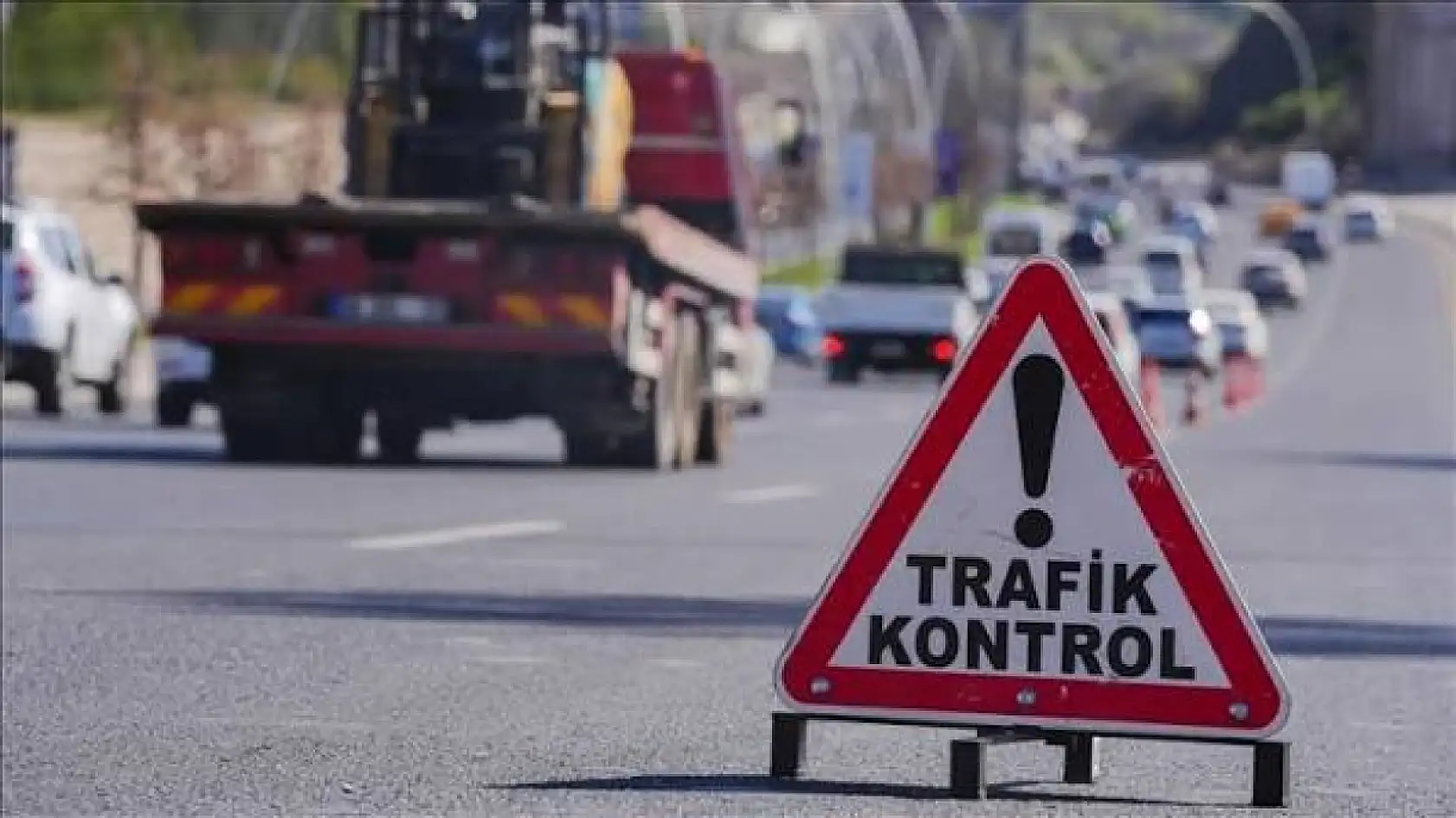 Sürücüler dikkat: Konya'nın işlek caddesi trafiğe kapatılıyor! Saat verildi...