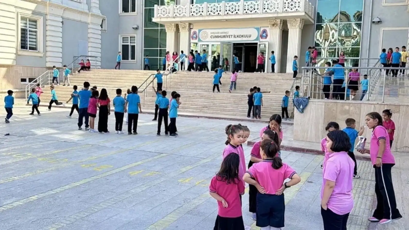 Çocuğunu okula gönderen herkesi ilgilendiriyor! 81 ilde resmen başladı!