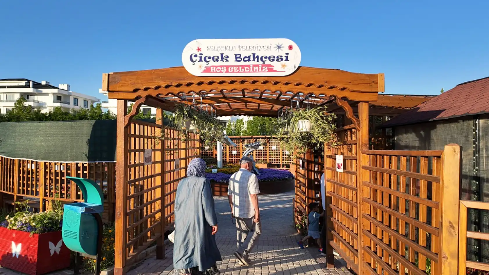 Selçuklu Çiçek Bahçesi hafta sonlarının vazgeçilmezi oldu! Konyalılar akın ediyor