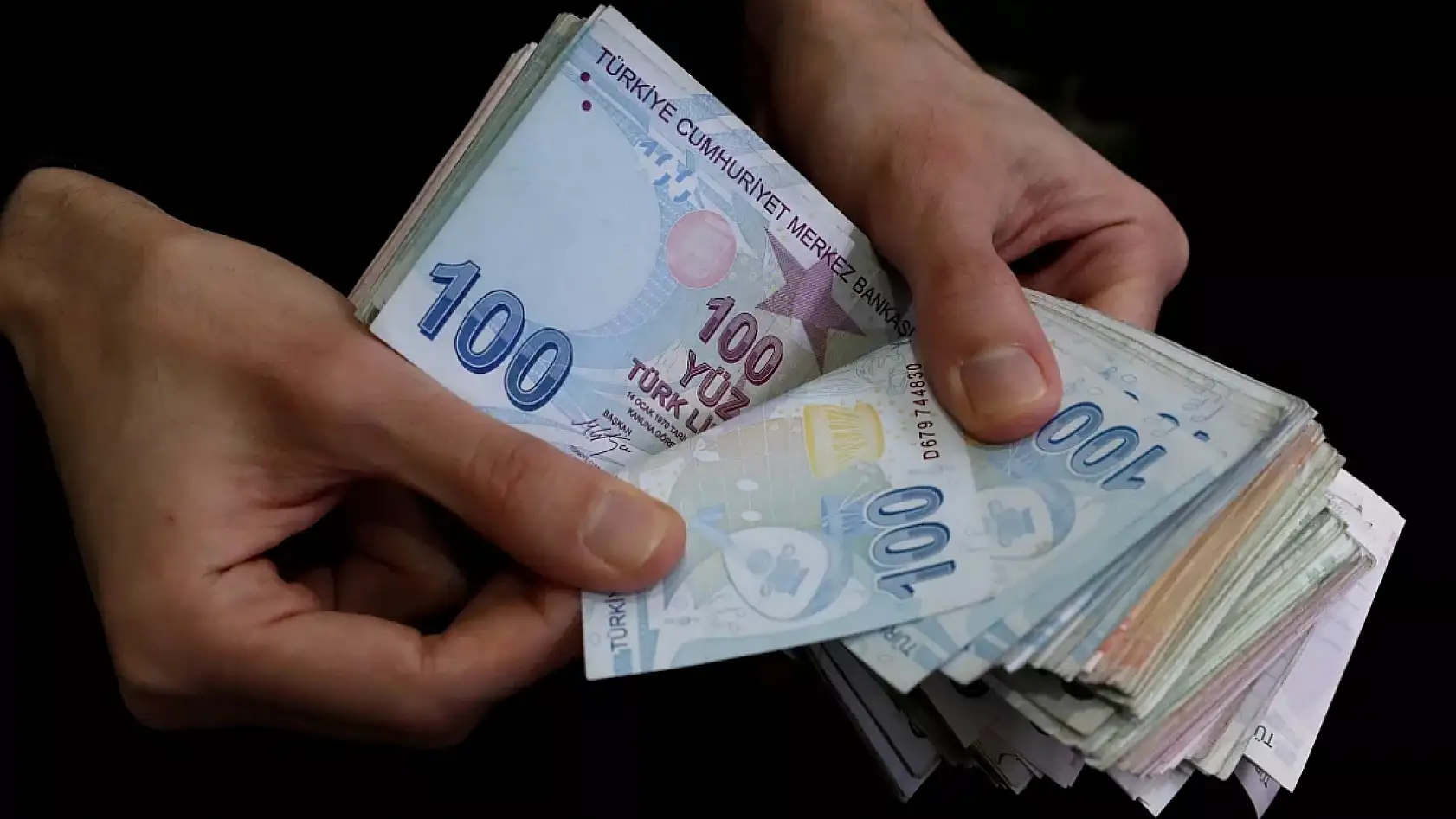 EYT'lilere kötü haber iddiası gündemde... SGK dosyaları tek tek inceleyecek! Emeklilikler iptal mi edilecek? Hak edilen emeklilikler iptal edilebilir mi?