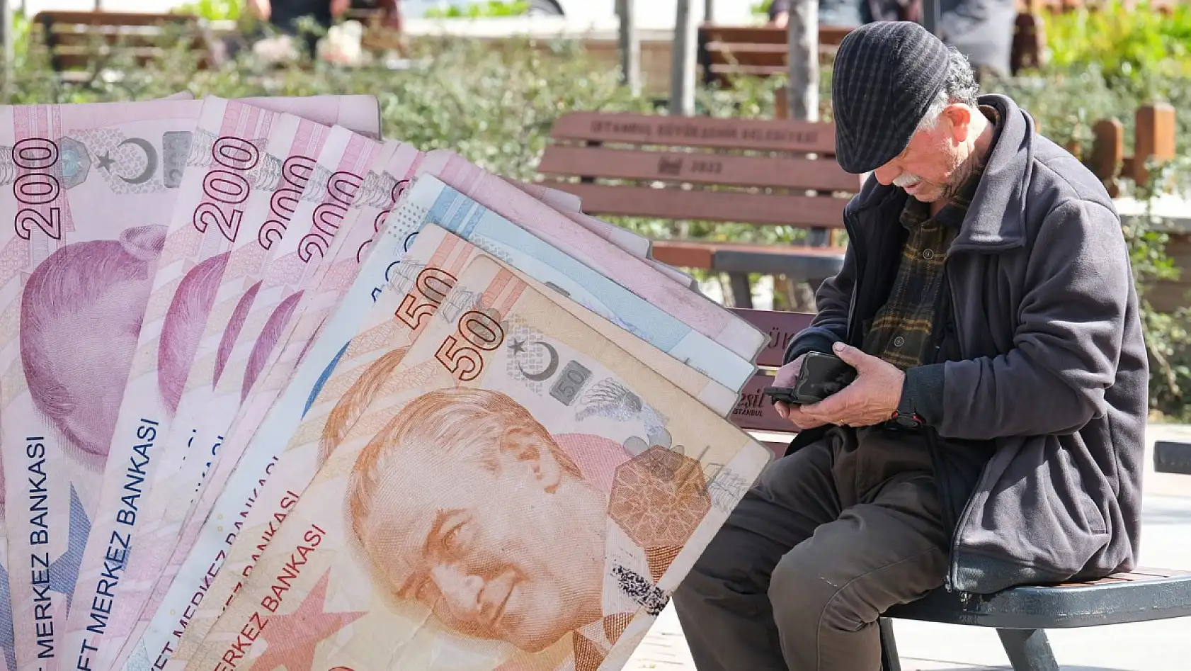 Emekliler dikkat! Bunları yapanların emekliliği yanıyor!
