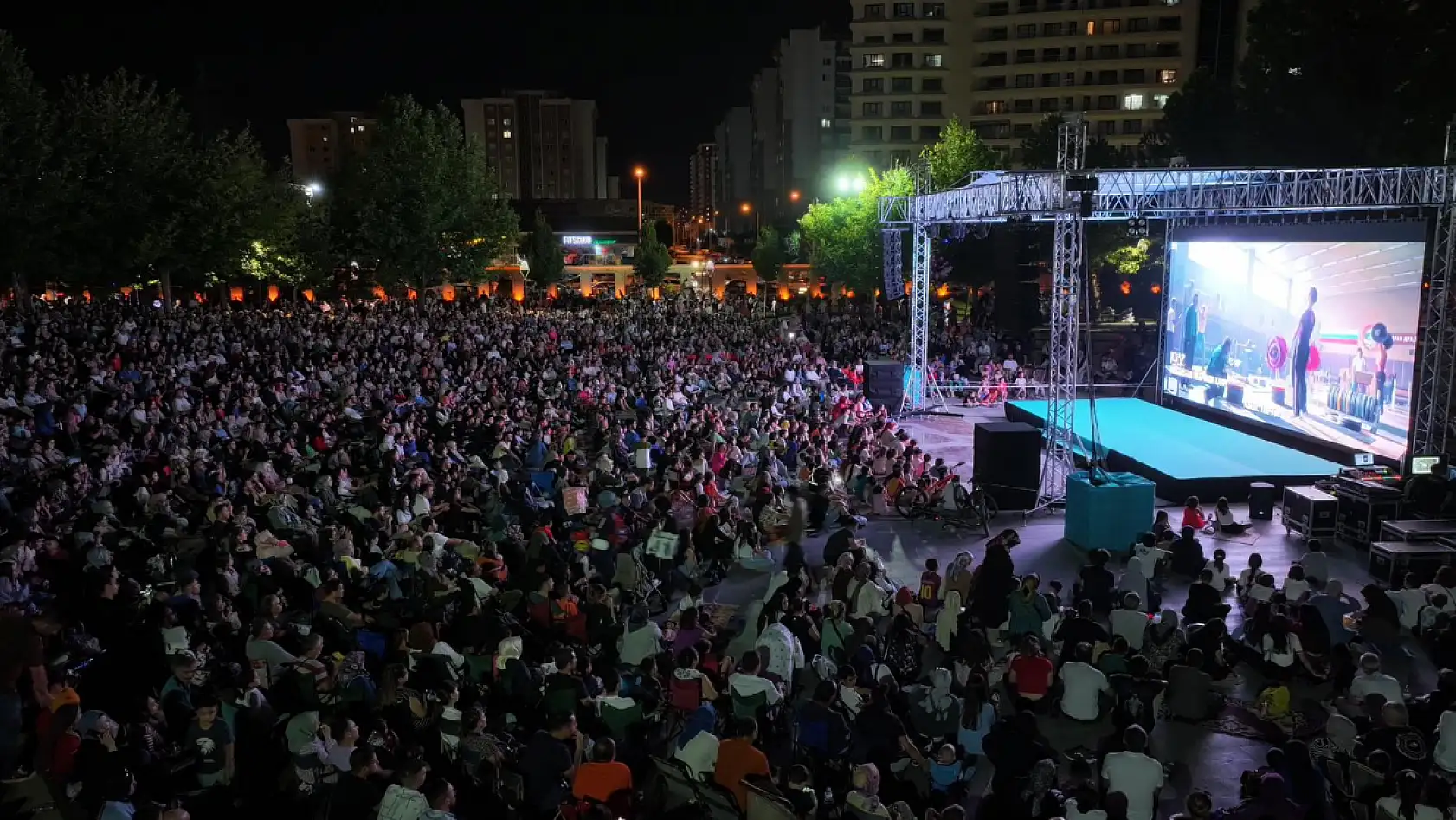 Konya'nın o ilçelerinde ücretsiz şenlik ve sinema gösterimi başlıyor!