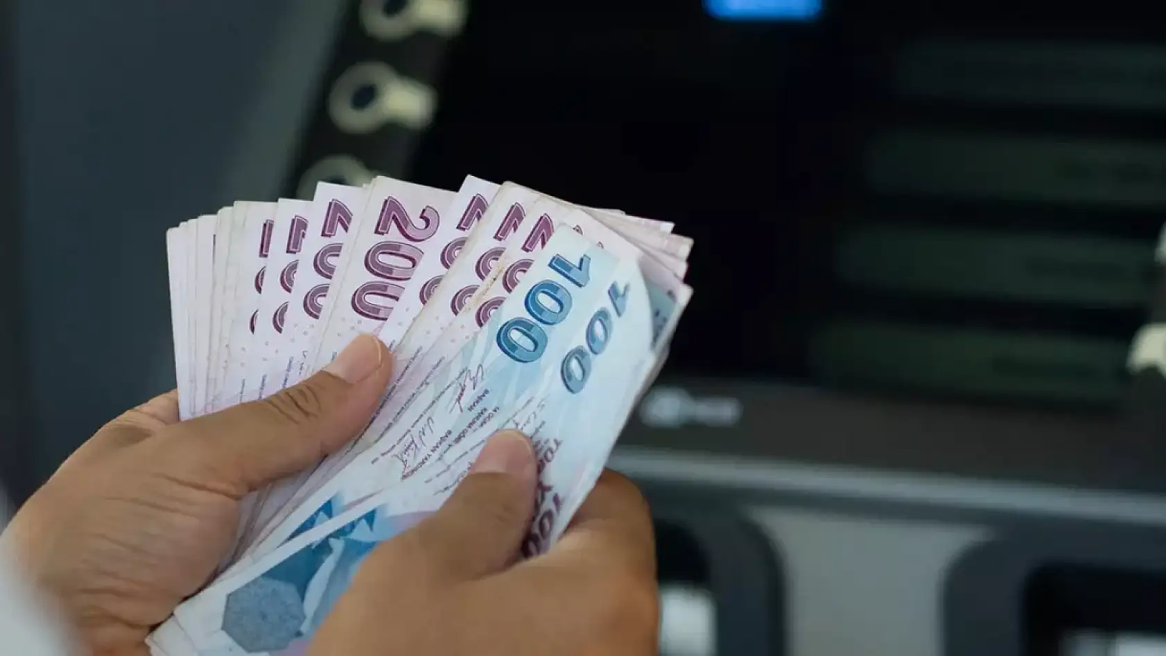 Emekli maaş promosyon kampanyaları güncellendi! Bankalar kesenin ağzını açtı