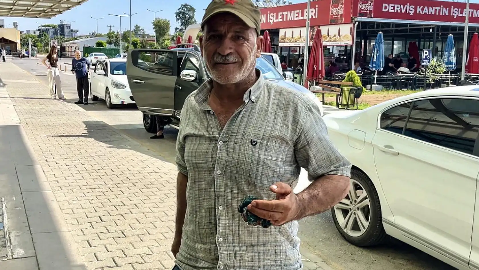Acil servislerde acemi kasap yoğunluğu! İşte Türkiye'nin dört bir yanından gelen kareler...