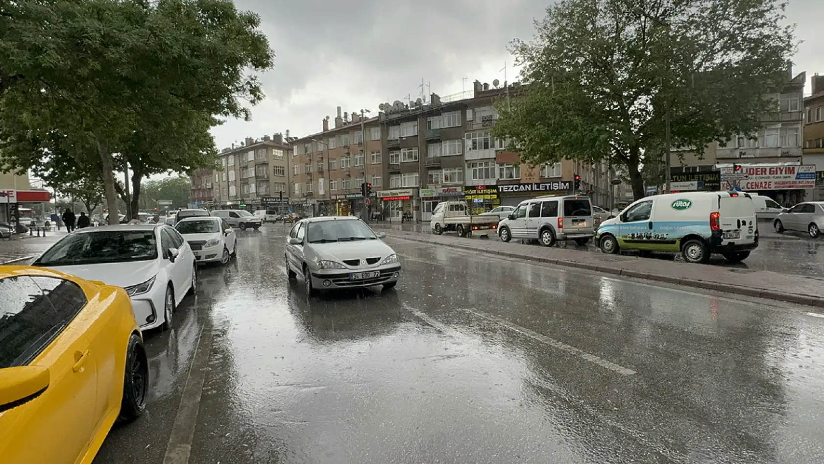 Konya'da hava durumu değişiyor: Sağanak yağışa dikkat!