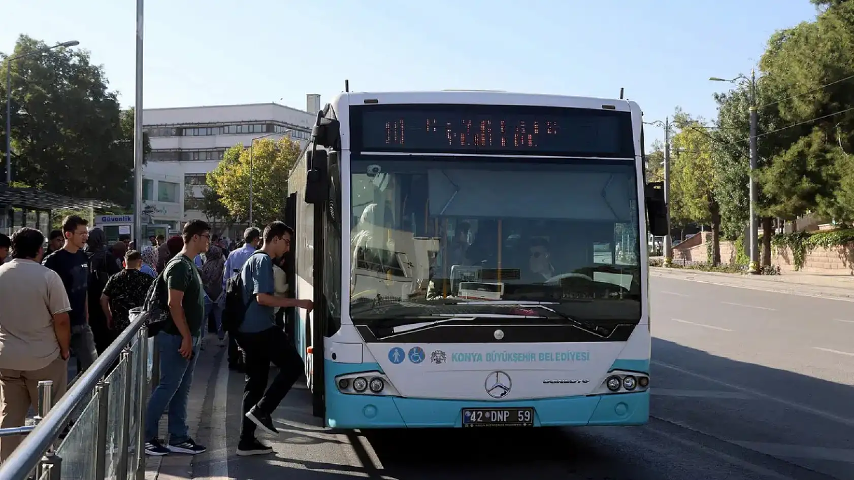 Konya'da otobüs kullananlar dikkat: En çok kullanılan o hatların güzergahı değişti!