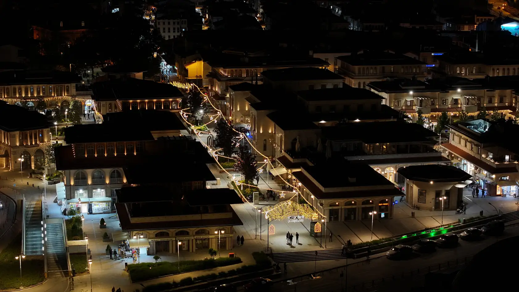 Konya bayramı coşkuyla karşılıyor! Her yer ışıl ışıl