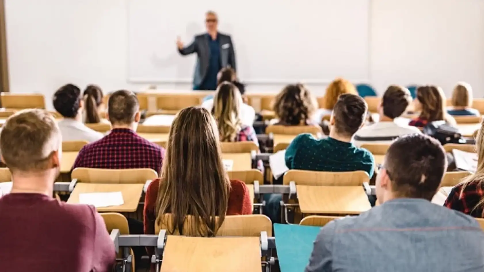 Üniversitelere yazı gönderildi! 'Cuma saatine ders ve sınav koymayın'