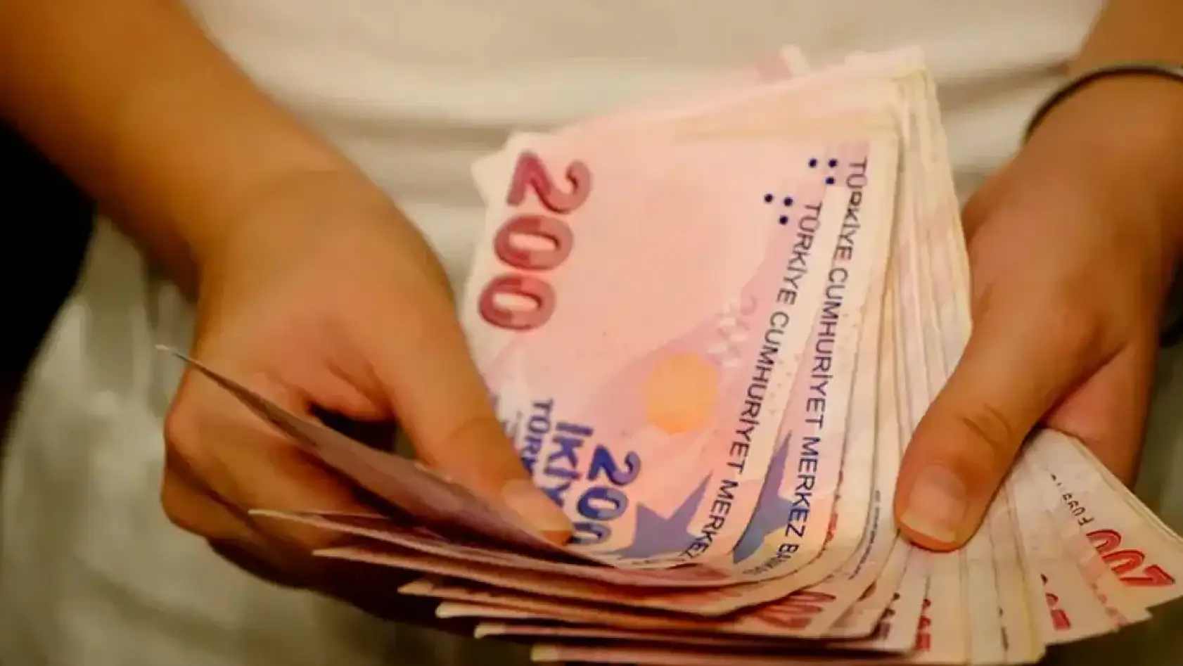 EYT'lilere kötü haber iddiası gündemde... SGK dosyaları tek tek inceleyecek! Emeklilikler iptal mi edilecek? Hak edilen emeklilikler iptal edilebilir mi?