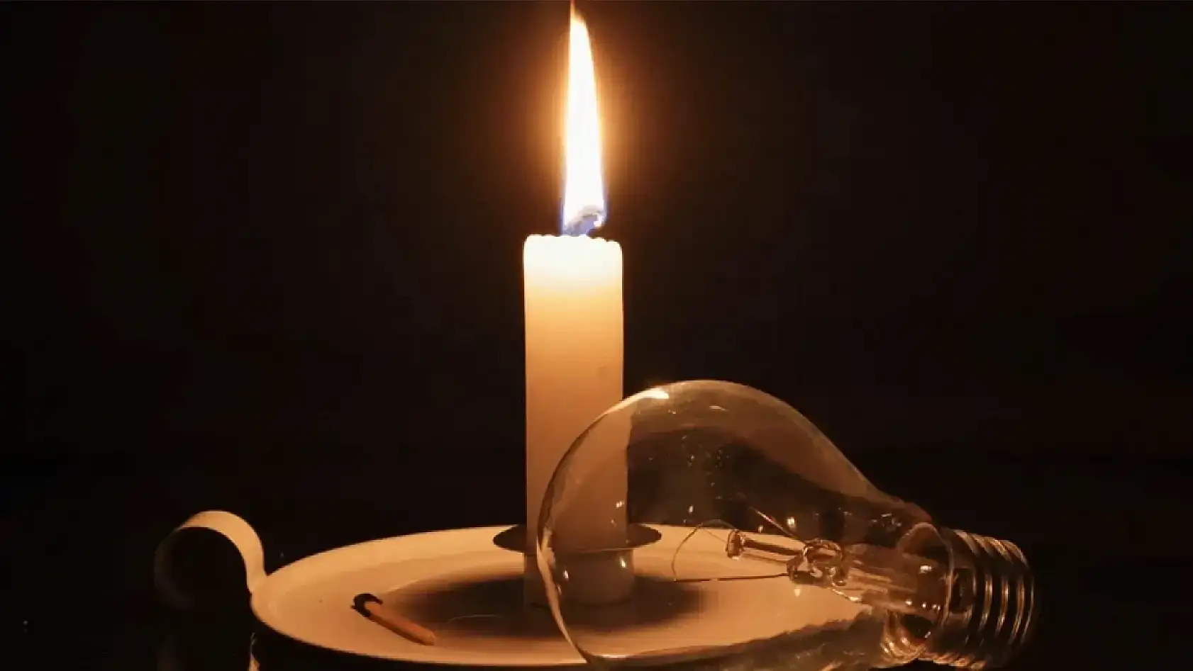 Konya merkezde sadece 3 adreste elektrikler kesilecek! İşte o saatler (26.02.2026)