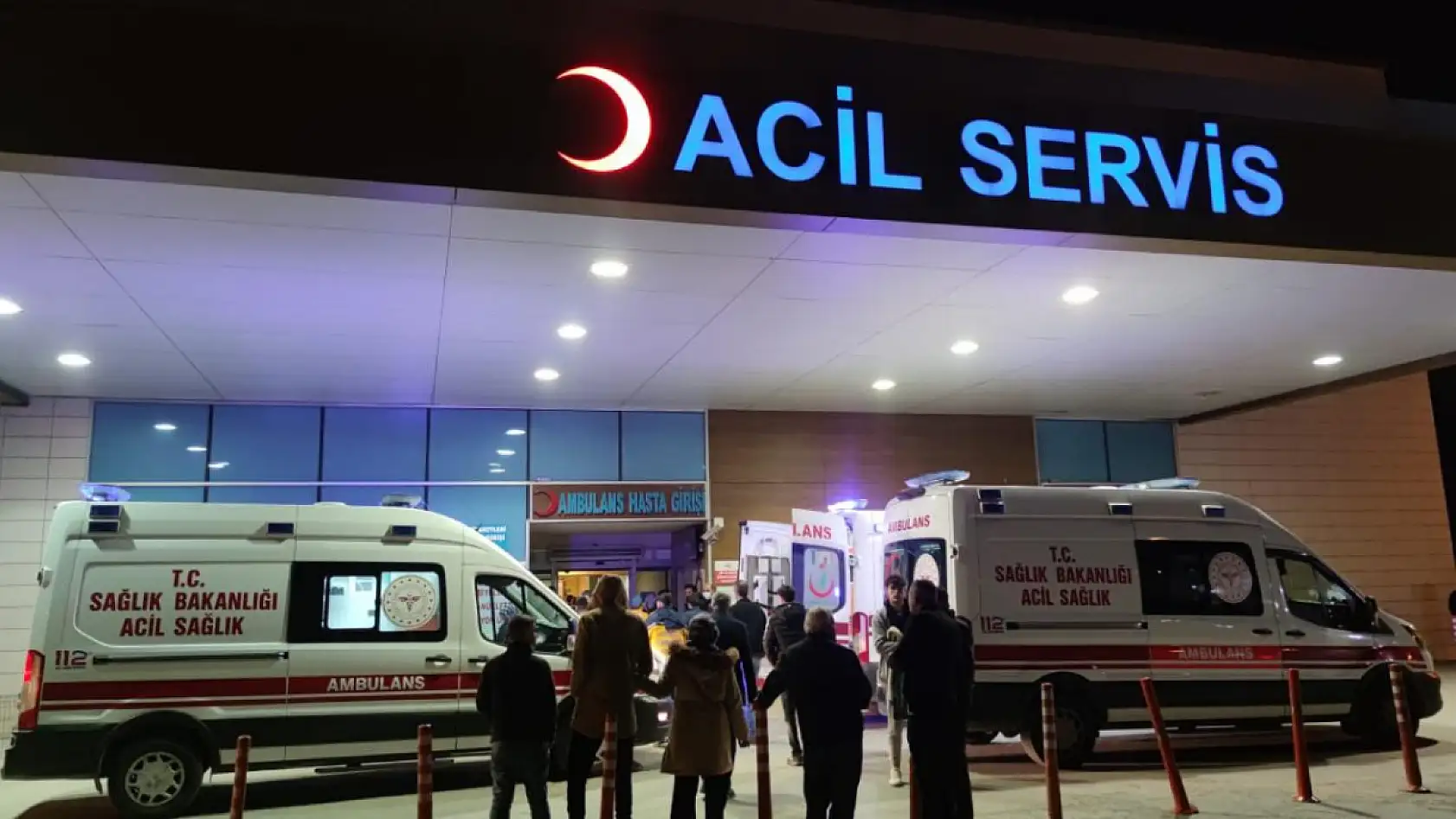 Konya'da kuzen cinayeti! Araçta boynundan bıçakladı!