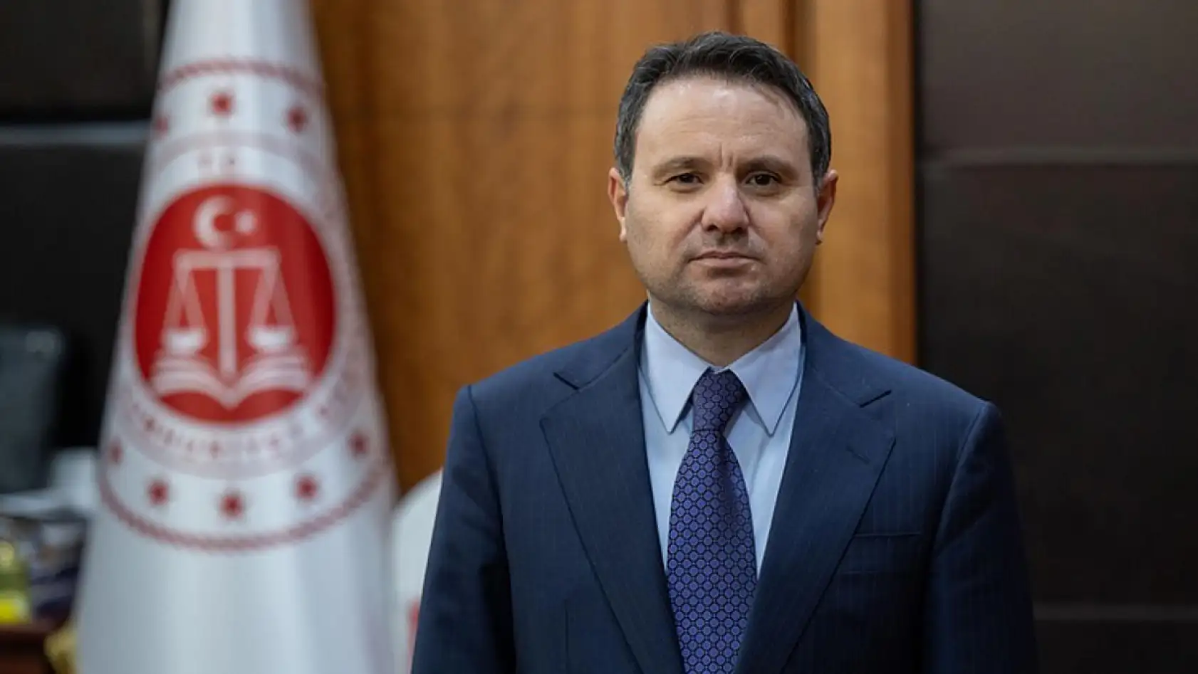 Anonim hesaplar kapatılıyor mu? 12. Yargı Paketi sosyal medyayı nasıl etkileyecek?