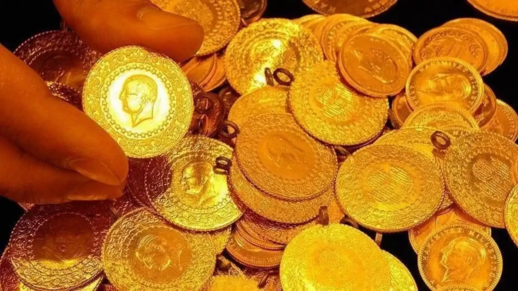 Altın rekor üstüne rekor kırıyor! Savaş gerilimi altını uçurdu! İşte fiyatlar