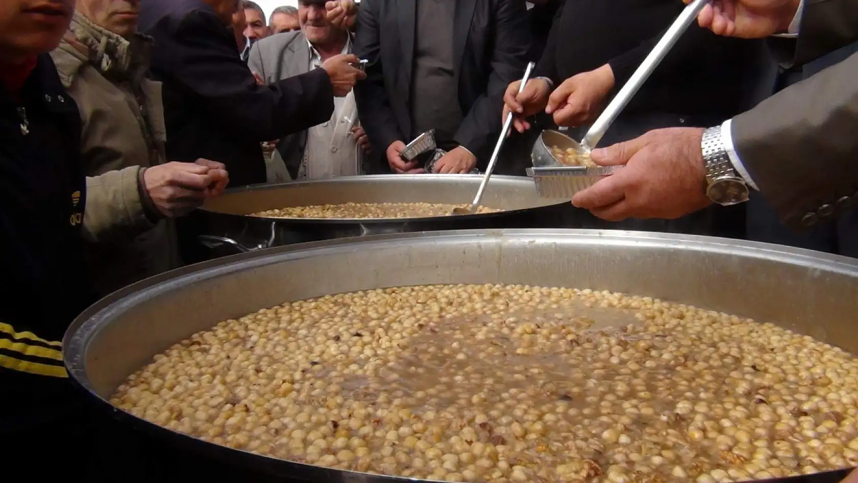 Konya'da Aşure ikramı yapılacak! İşte dağıtım noktaları! Tüm Konyalılar davetli…