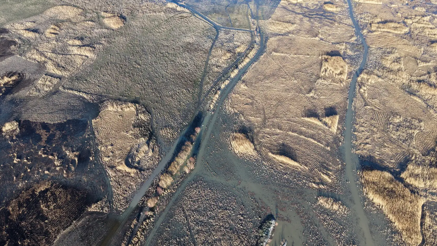 Konya'da yağışlar meyvesini verdi! Akşehir Gölü yeniden doğdu!