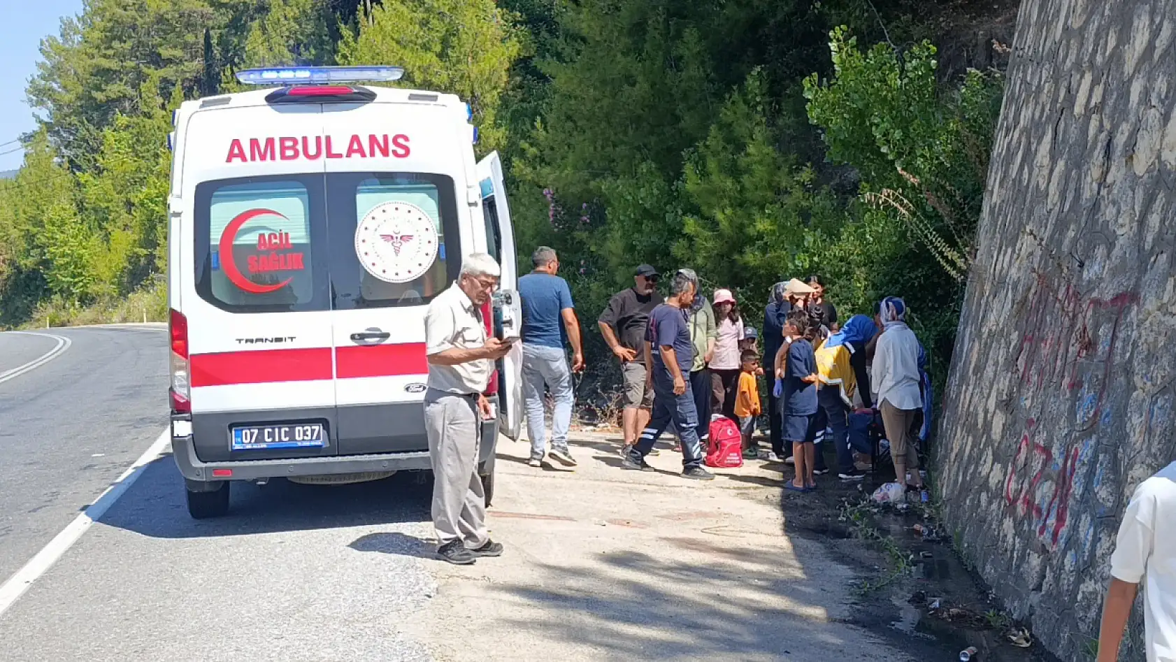 Konyalı ailenin tatil dönüşü kabusa döndü: Alev topuna dönen otomobil ormanı yaktı...
