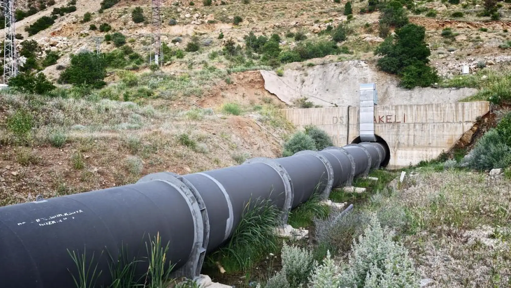 Konya'da büyük dönüşüm: Hem su taşıyor hem de elektrik üretiyor!